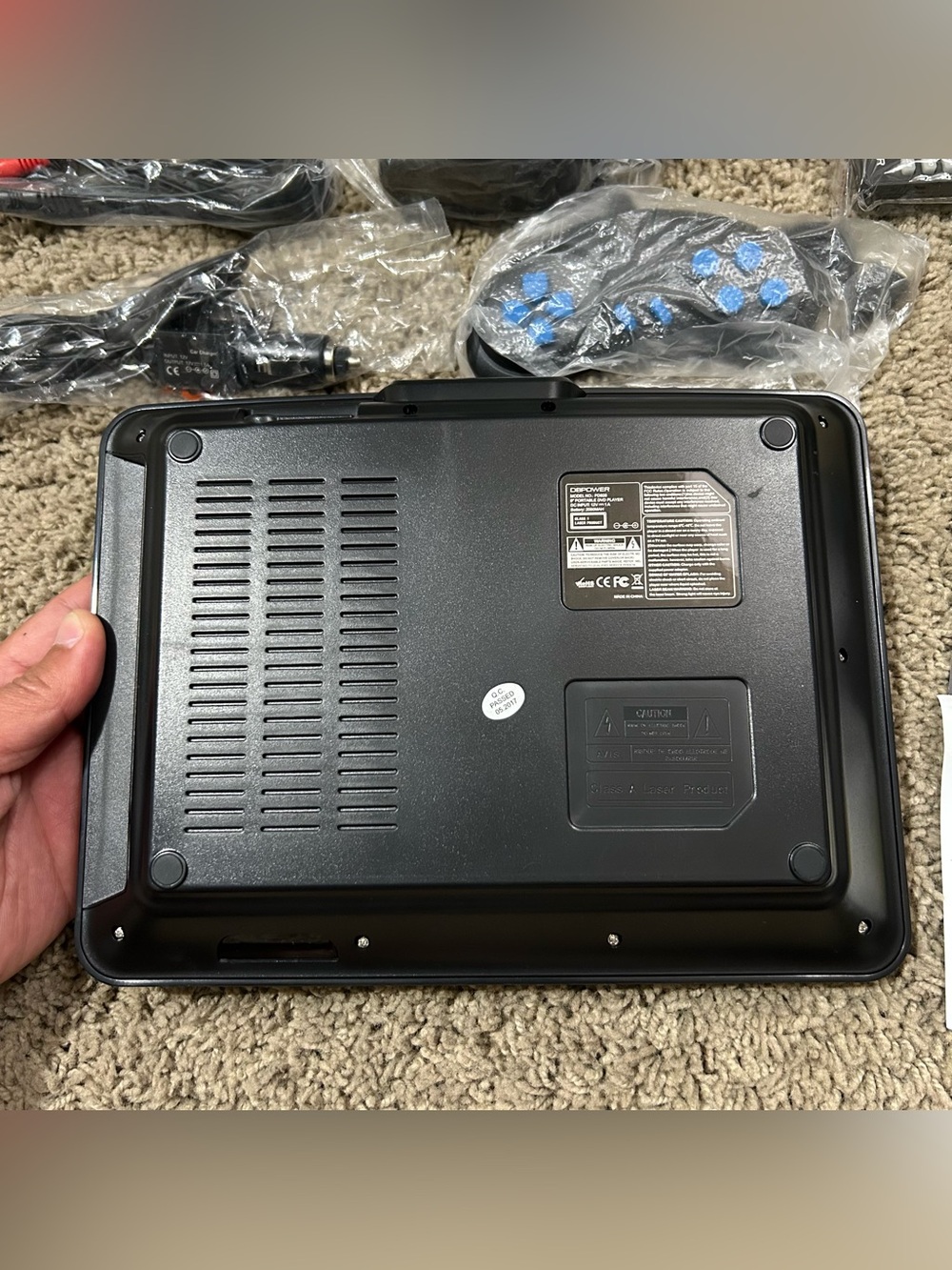 DBPOWER Portable DVD Player 9.5" Rechargeable Digital Multimedia Video Player - Picture 12 of 15